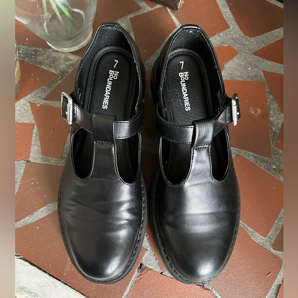 No Boundaries Black Mary Jane Shoes with Buckle Size 7